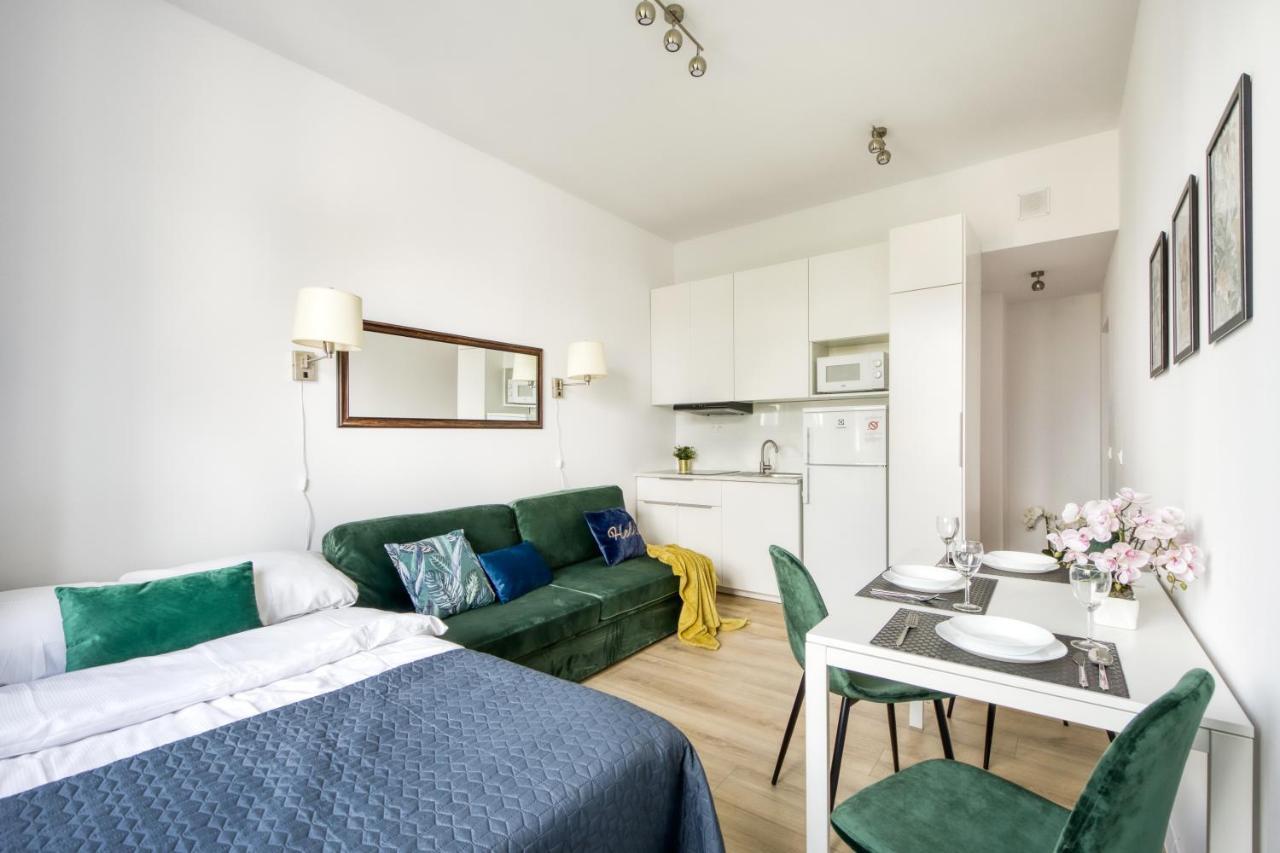 23 Unit Miniapartments Warszawa Lotnisko Okecie Fajne Ministudio Przy Bitwy Warszawskiej Εξωτερικό φωτογραφία