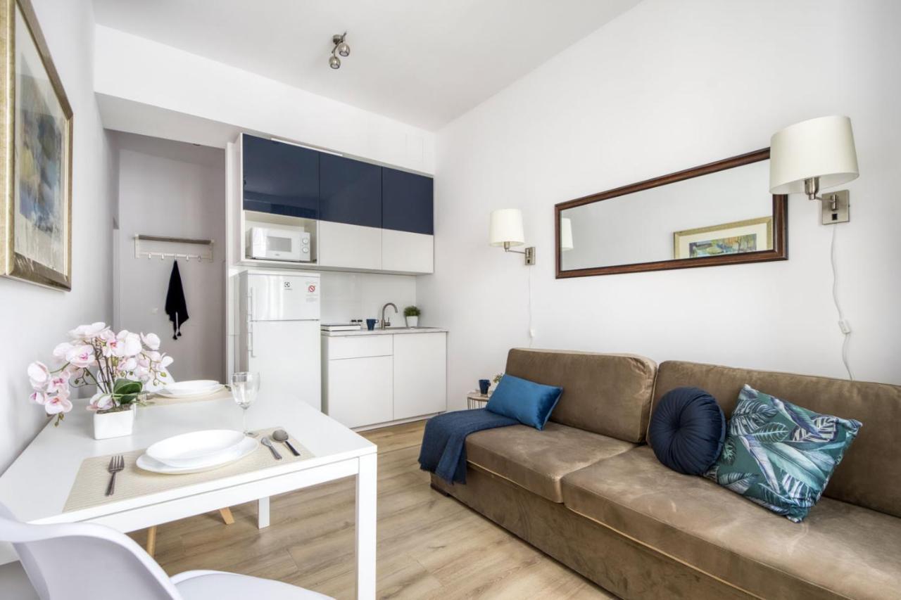 23 Unit Miniapartments Warszawa Lotnisko Okecie Fajne Ministudio Przy Bitwy Warszawskiej Εξωτερικό φωτογραφία