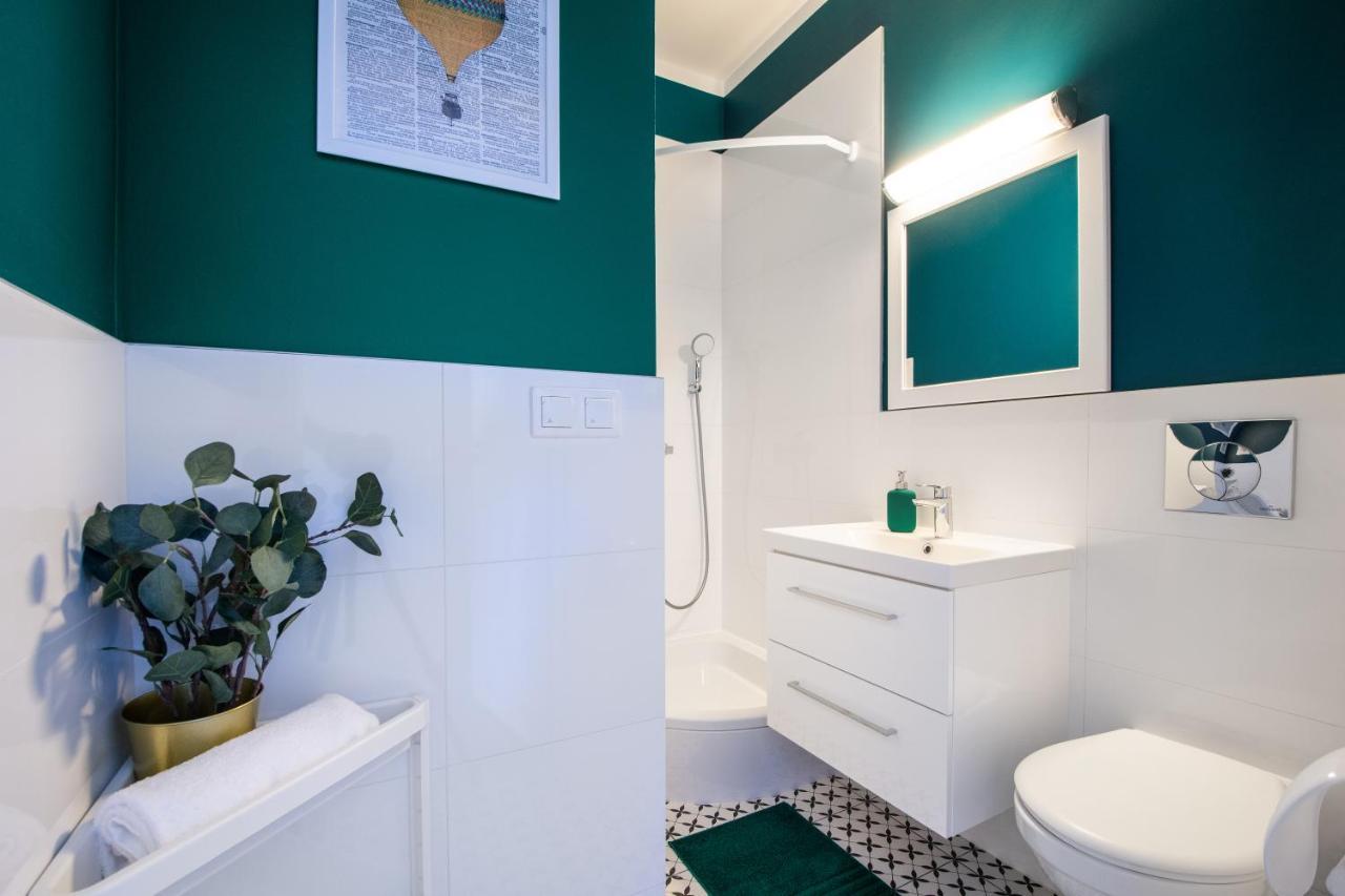 23 Unit Miniapartments Warszawa Lotnisko Okecie Fajne Ministudio Przy Bitwy Warszawskiej Εξωτερικό φωτογραφία